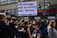 Neonacistu demonstrācija Hesa nāves gadadienā Berlīnē - 14