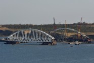 Dzelzceļa tilta būvniecība starp Krimu un Krieviju - 3