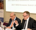 Prezentē OECD Ekonomikas pārskatu par Latviju - 3