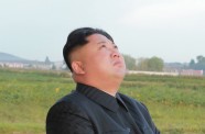 Ziemeļkorejā gavilē par raķetes "Hwasong-12" izmēģinājumu - 6