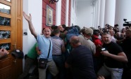 Protesti Odesā par bojā gājušajiem bērnu nometnē - 4