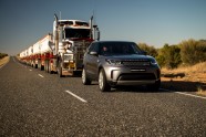 'Land Rover Discovery' velk 110 tonnu auto sastāvu - 10