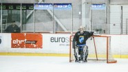 Latvijas karavīri cīkstas ar NATO spēkiem hokeja laukumā - 17