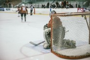 Latvijas karavīri cīkstas ar NATO spēkiem hokeja laukumā - 43