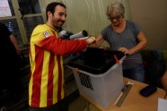 Katalonijā notiek neatkarības referendums - 13