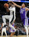 Basketbols, NBA: Sanantonio "Spurs" pret Sakramento "Kings" - 7