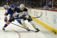 Hokejs, NHL: Bufalo "Sabres" pret Ņujorkas "Islanders" - 3