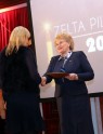 Rīgā pasniegtas "Zelta pildspalvas" un "Zelta stipendijas" - 13