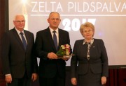 Rīgā pasniegtas "Zelta pildspalvas" un "Zelta stipendijas" - 22