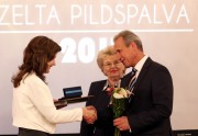 Rīgā pasniegtas "Zelta pildspalvas" un "Zelta stipendijas" - 24