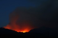 Meža ugunsgrēks Kalifornijā - 7