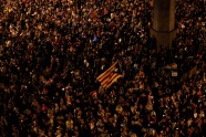 Kataloņi protestē pret separātistu līderu apcietināšanu - 2