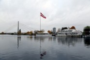 Atklāj monumentālo Latvijas karoga mastu uz AB dambja - 1