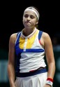 Teniss, WTA finālturnīrs: Jeļena Ostapenko - Garvinje Mugurusa - 7
