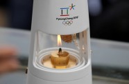 Olimpiskās uguns nodošana 2018. gada Phjončhanas ziemas olimpisko spēļu rīkotājiem - 13