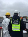 Foto: Rīgas ostā mācās likvidēt ķīmisku vielu avārijas sekas - 12