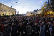 Sacelšanās gadadienā Atēnās protestētāji dodas gājienā uz ASV vēstniecību - 8