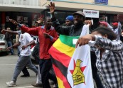 Protesti Zimbabvē pret Mugabi - 9