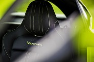 Aston Martin Vantage - 17