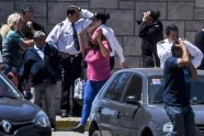 Cilvēki sēro par Argentīnas zemūdenes pazušanu - 9