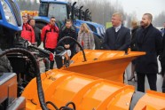 VAS LAU iegādājies 10 jaunus traktorus - 4