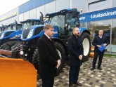 VAS LAU iegādājies 10 jaunus traktorus - 10