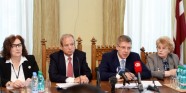 Rīgas domes vadība iepazīstina ar pašvaldības nākamā gada budžeta projektu - 8