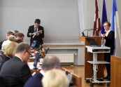 Rīgas domes sēde par 2018.gada budžetu - 14