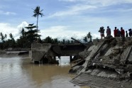 Tropiskās vētras skartajās Filipīnās turpinās glābšanas darbi - 4
