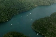 Austrālijā hidroplāns ietriecas upē - 5
