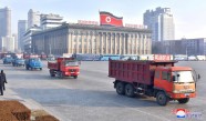 Ziemeļkorejas ierēdņi strādā talkā  - 5