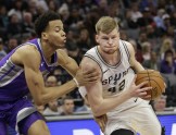 Basketbols, NBA spēle: Sanantonio Spurs - Sakramento Kings - 5