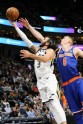 Basketbols, NBA:  Ņujorkas "Knicks" pret Jūtas "Jazz"  - 11