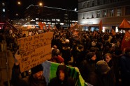 Cīrihē notiek protesti pret Trampa dalību Davosas forumā - 3