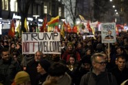 Cīrihē notiek protesti pret Trampa dalību Davosas forumā - 9