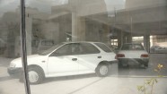 90. gados pamests 'Subaru' dīlercentrs - 7