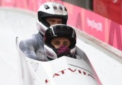 Phjončhanas olimpiskās spēles, bobslejs: Oskars Melbārdis un Jānis Strenga izcīna bronzas medaļu - 38