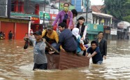 Pasaulē straujāk grimstošā pilsēta Džakarta - 14