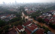 Pasaulē straujāk grimstošā pilsēta Džakarta - 21