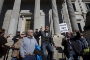 Pensionāri Spānija protestā par lielākām pensijām