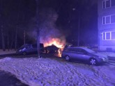 Automašīnu ugunsgrēks Kurzemes prospektā - 3