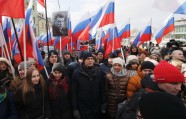 Krievijā piemin Borisa Ņemcova nāves trešo gadadienu - 20