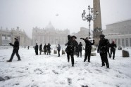 Sniegs Romā - 12