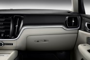 223528_New Volvo V60 interior