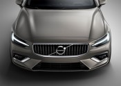 223543_New Volvo V60 exterior