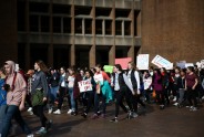 ASV jaunieši protestē pret ieročiem - 4