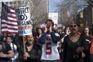 ASV jaunieši protestē pret ieročiem - 6