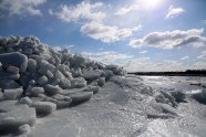 Milzu ledus gabali Engurē - 15