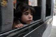 Sīrijas nemiernieki sāk evakuēties - 16