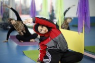 Gazā atvērts pirmais jogas treniņu centrs sievietēm